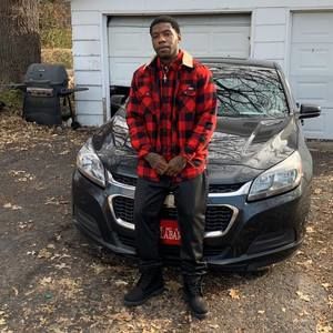 Meet your Posher, Casey